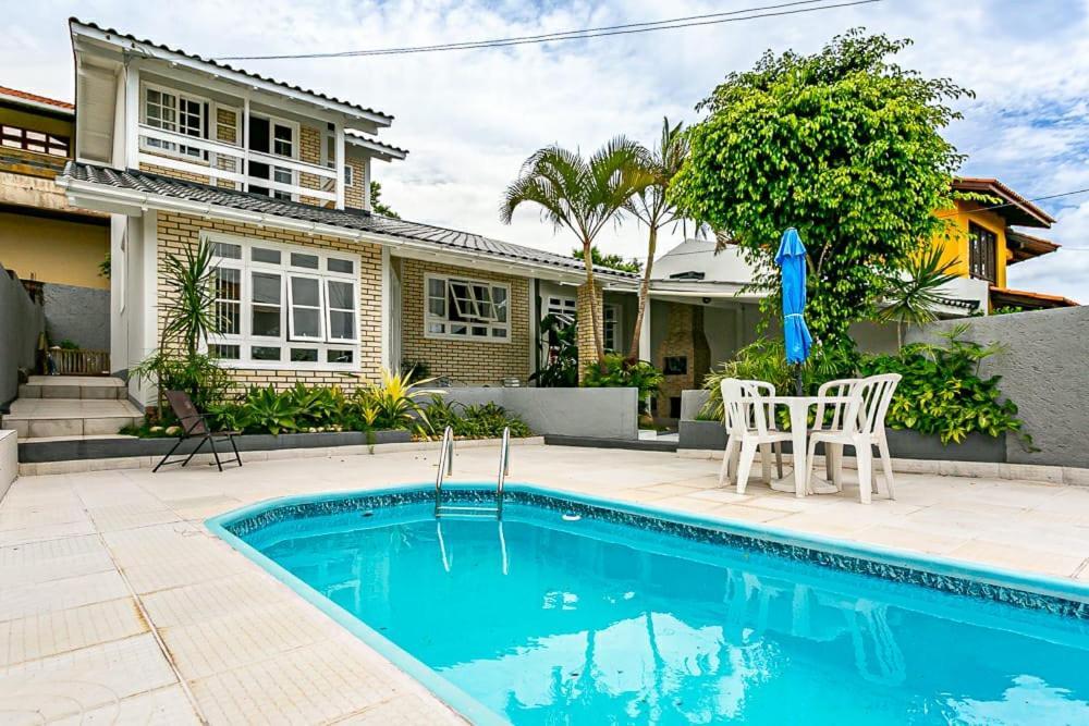 Casa de férias Charmosa Casa Com Piscina E Vista O Mar *